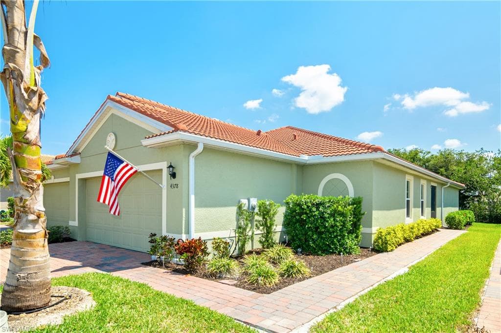 4378 Dutchess Park RD FORT MYERS, FL 33916