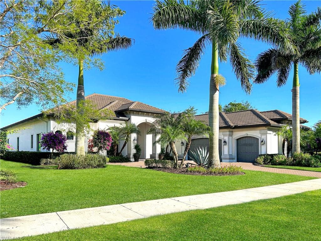 11946 Hedgestone CT NAPLES, FL 34120