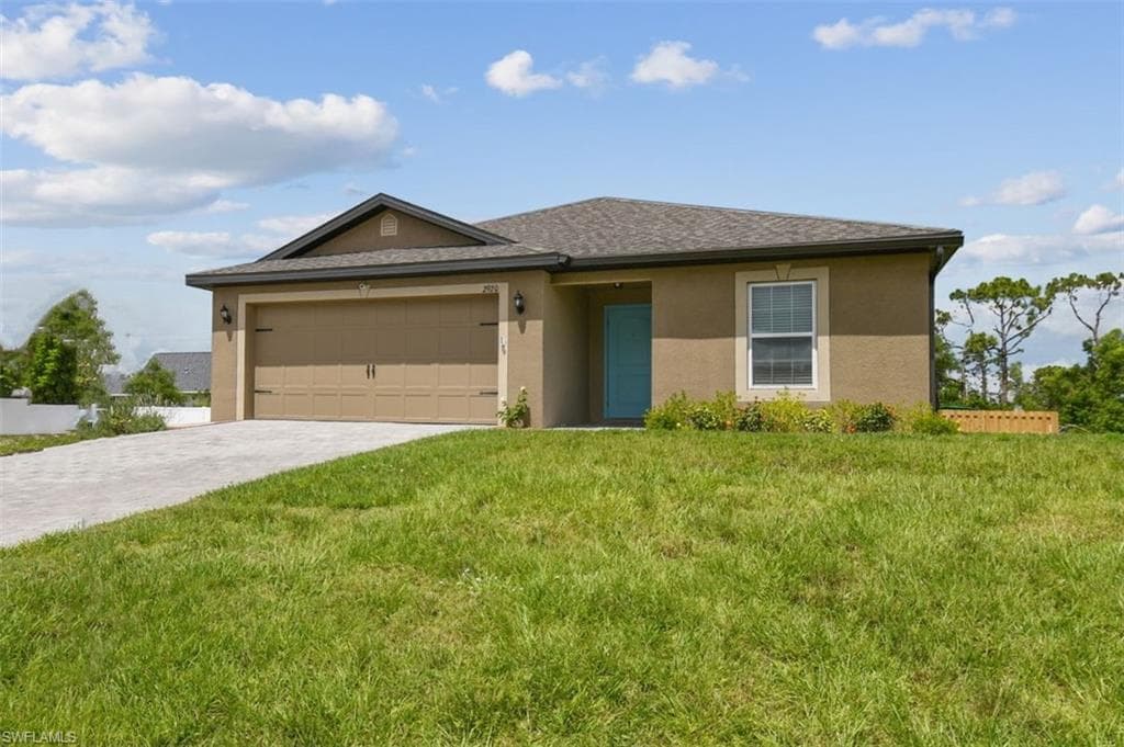 2920 NE 6th PL CAPE CORAL, FL 33909