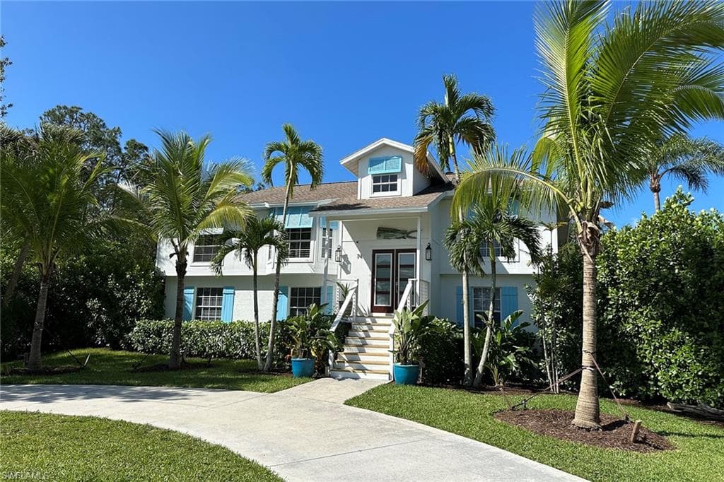 74 Colonial DR NAPLES, FL 34112