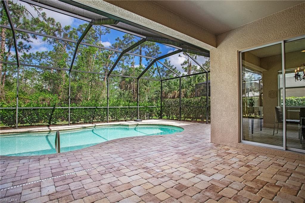 7984 Princeton DR NAPLES, FL 34104