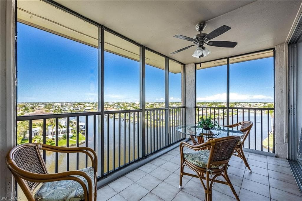 4260 SE 20th PL 806 CAPE CORAL, FL 33904