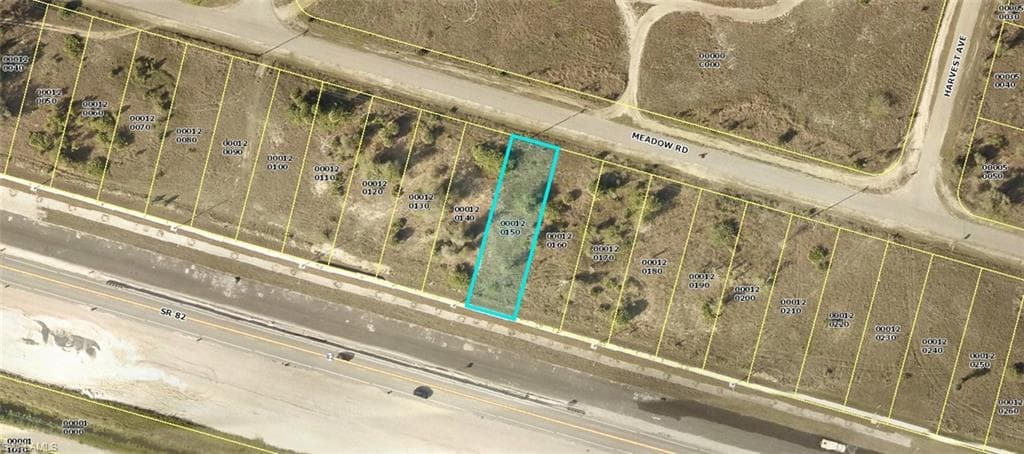 3226 Meadow RD LEHIGH ACRES, FL 33974