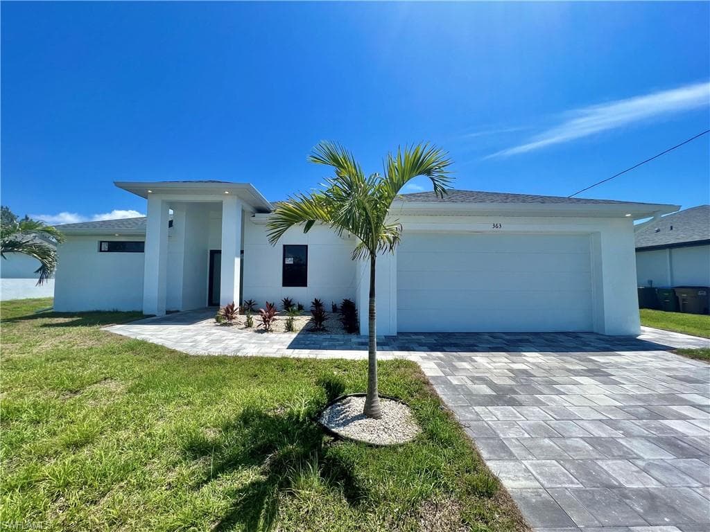 363 SW 24TH CT CAPE CORAL, FL 33991