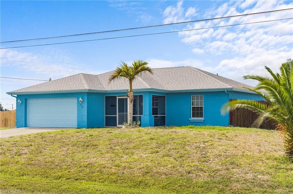 600 NW 16th TER CAPE CORAL, FL 33993
