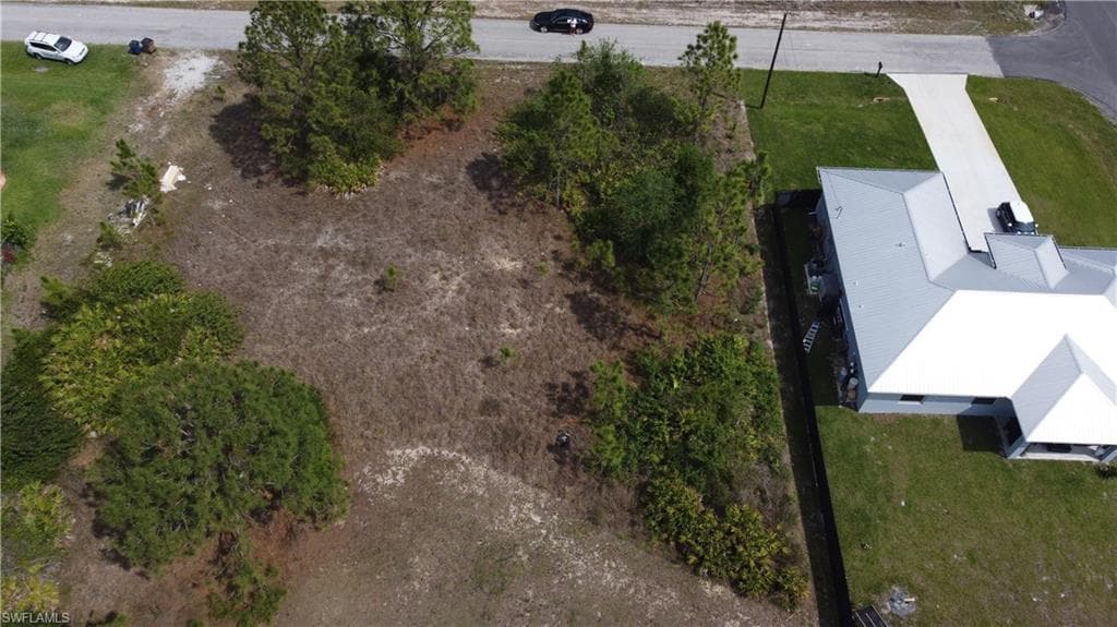 3805 10th ST SW LEHIGH ACRES, FL 33976