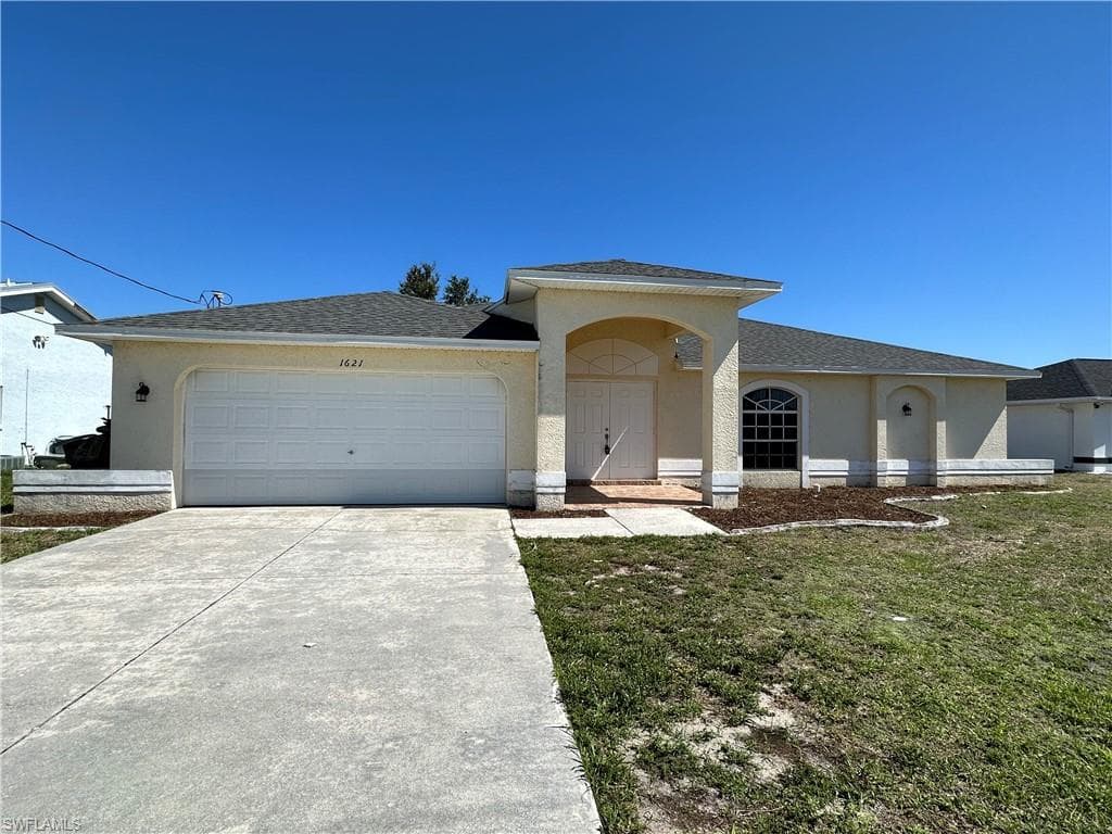 1621 SE 13th TER CAPE CORAL, FL 33990