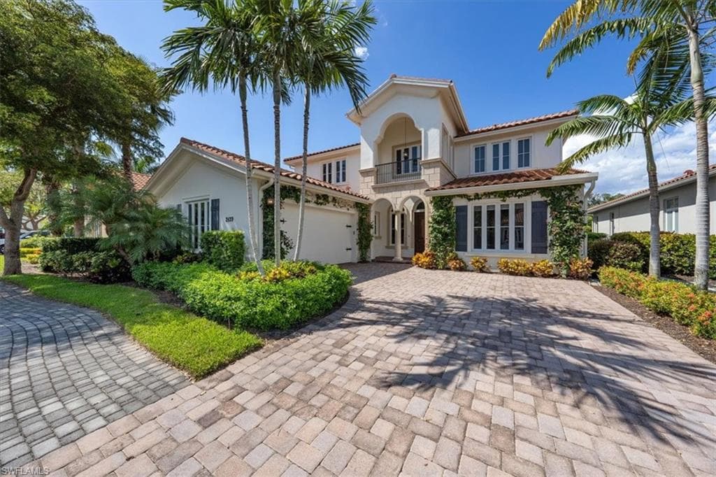 2139 Torino WAY NAPLES, FL 34105