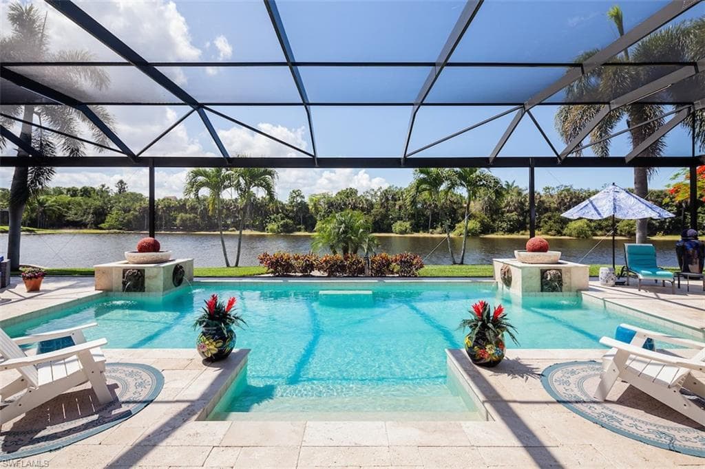 562 Portsmouth CT NAPLES, FL 34110