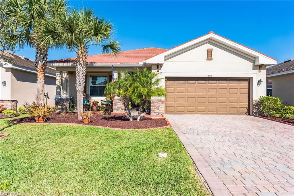 3505 E Hampton CIR ALVA, FL 33920