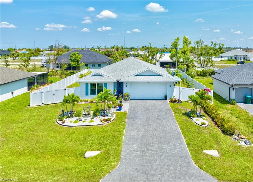 529 NW 6th TER CAPE CORAL, FL 33993