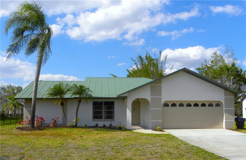 8009 Caloosa RD FORT MYERS, FL 33967