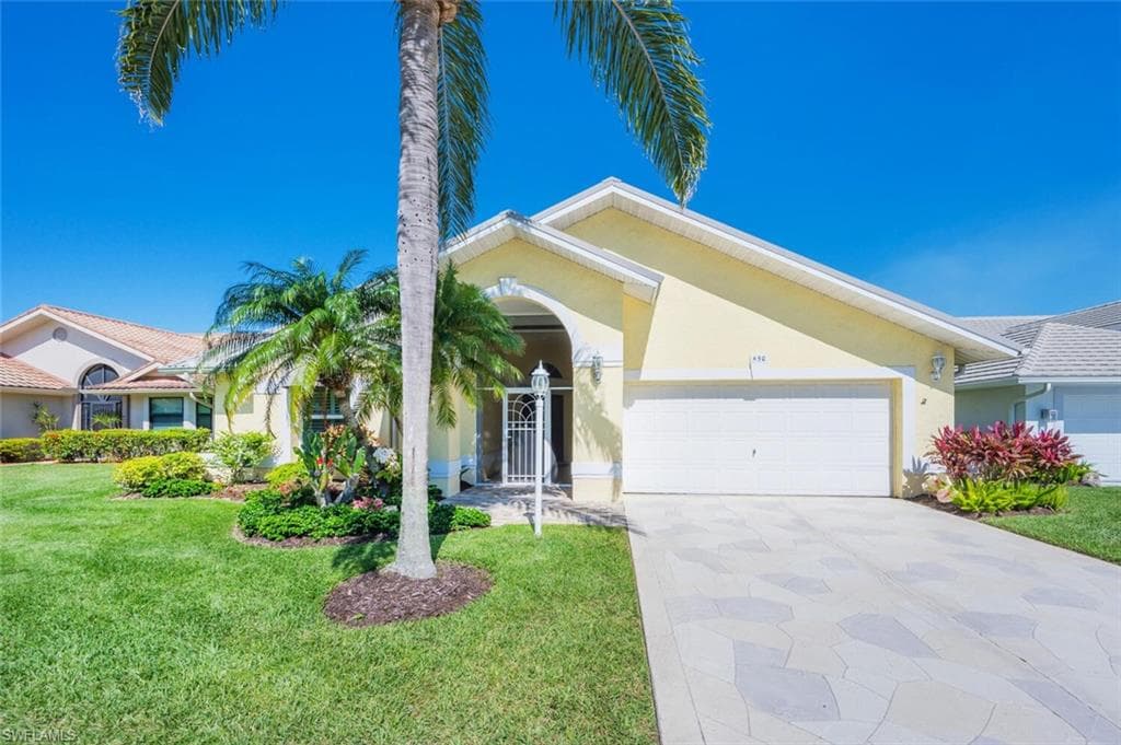 450 Countryside DR NAPLES, FL 34104