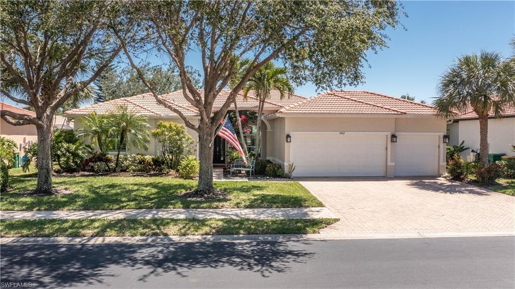 8482 Laurel Lakes CV NAPLES, FL 34119