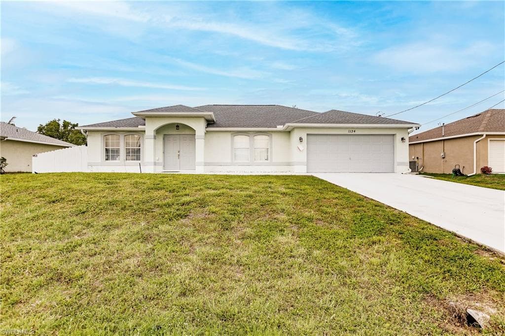 1134 NE 4th PL CAPE CORAL, FL 33909