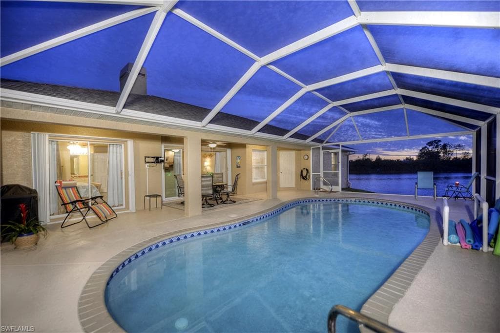 2301 NE 20th TER CAPE CORAL, FL 33909