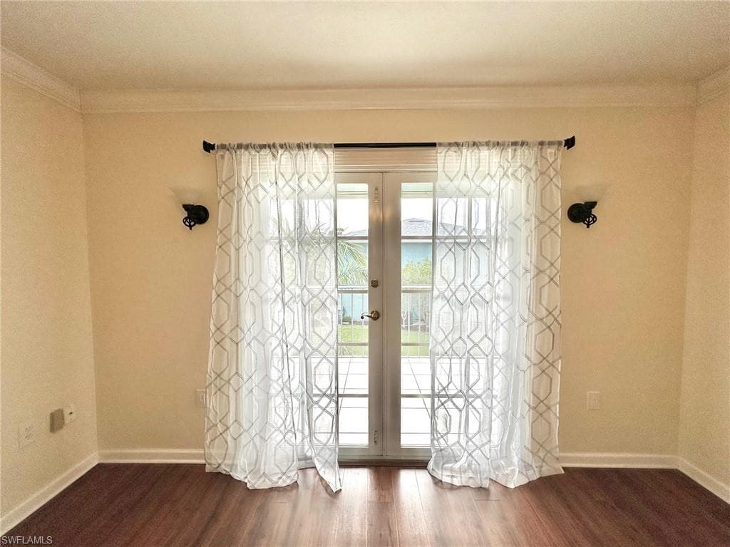 138 Cypress WAY E 5 NAPLES, FL 34110