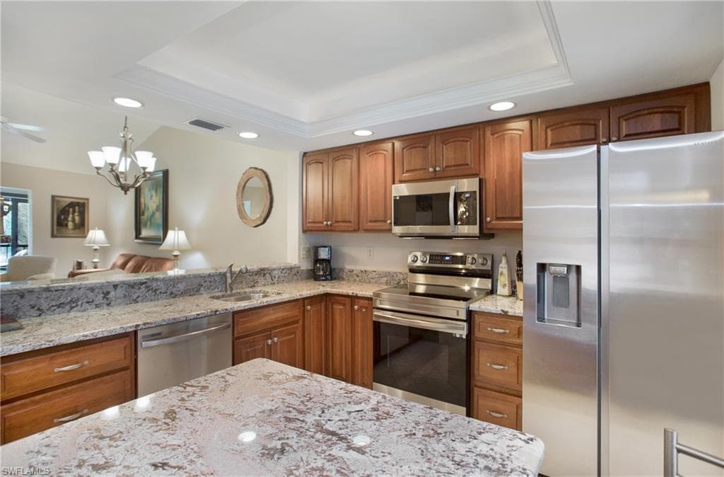 214 Fox Glen DR 4-214 NAPLES, FL 34104