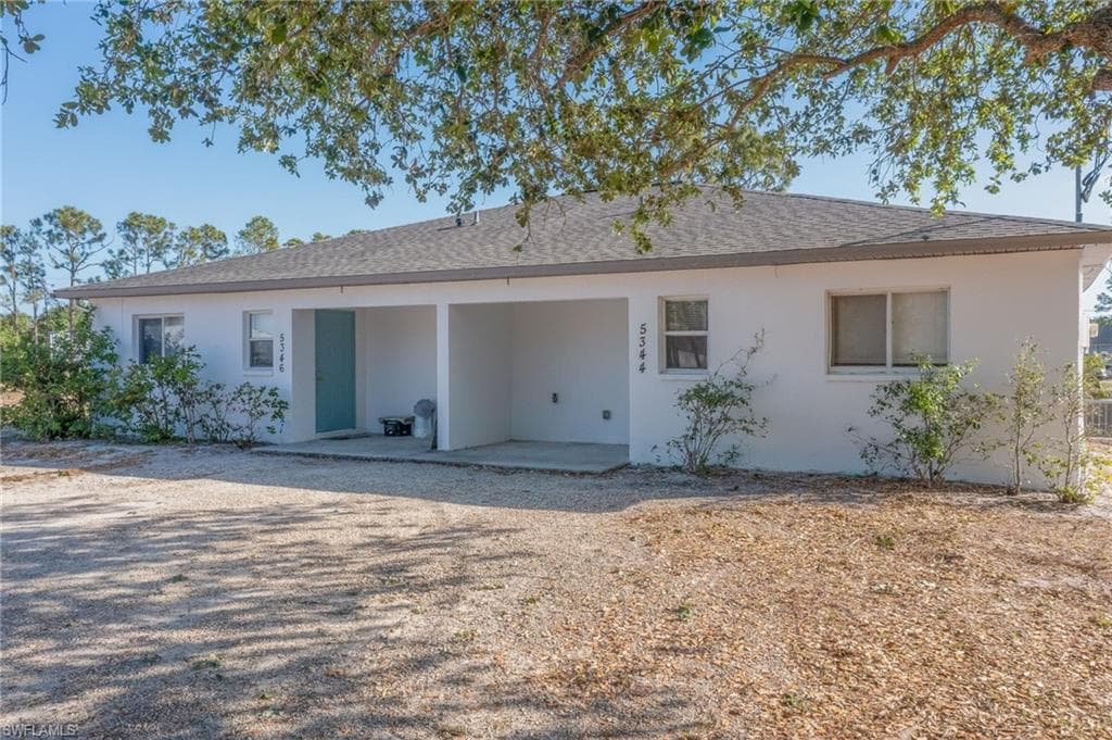 5344 29th ST SW LEHIGH ACRES, FL 33973