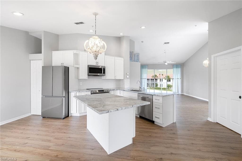 4920 Deerfield WAY B-204 NAPLES, FL 34110