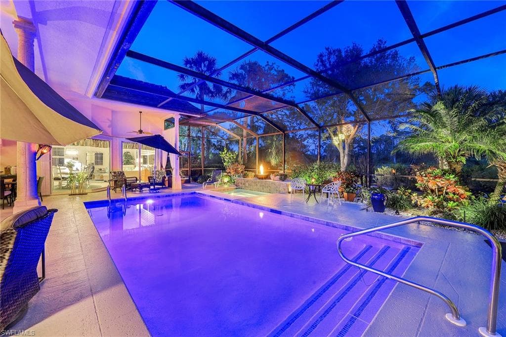 25041 Goldcrest DR BONITA SPRINGS, FL 34134