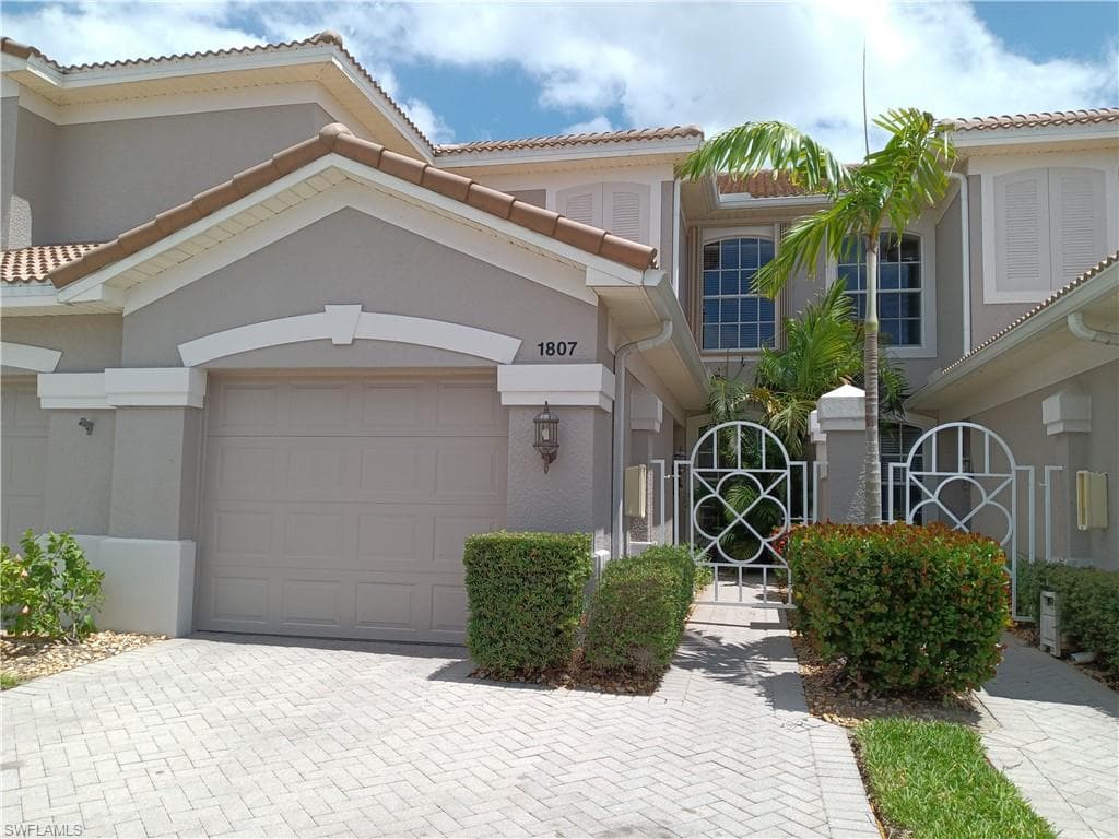 10011 Sky View WAY 1807 FORT MYERS, FL 33913