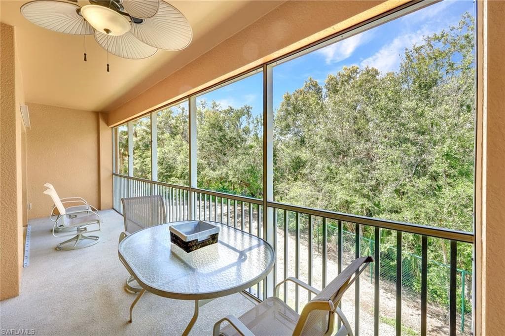 1107 Winding Pines CIR 205 CAPE CORAL, FL 33909