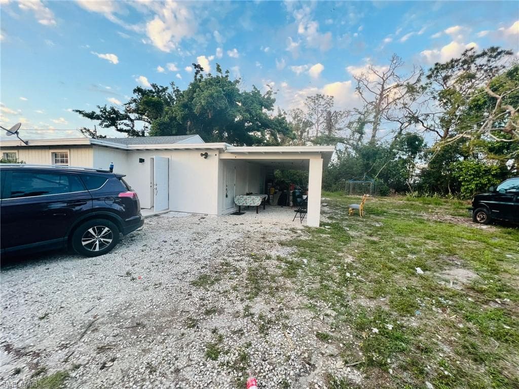 110 4th ST FORT MYERS, FL 33907