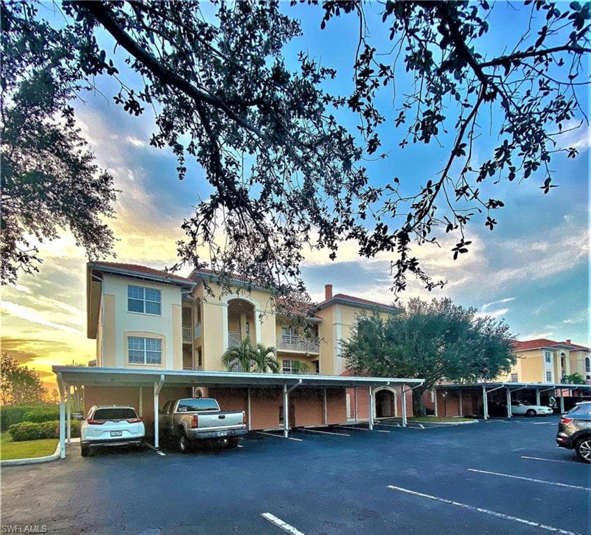 1141 Van Loon Commons CIR 101 CAPE CORAL, FL 33909