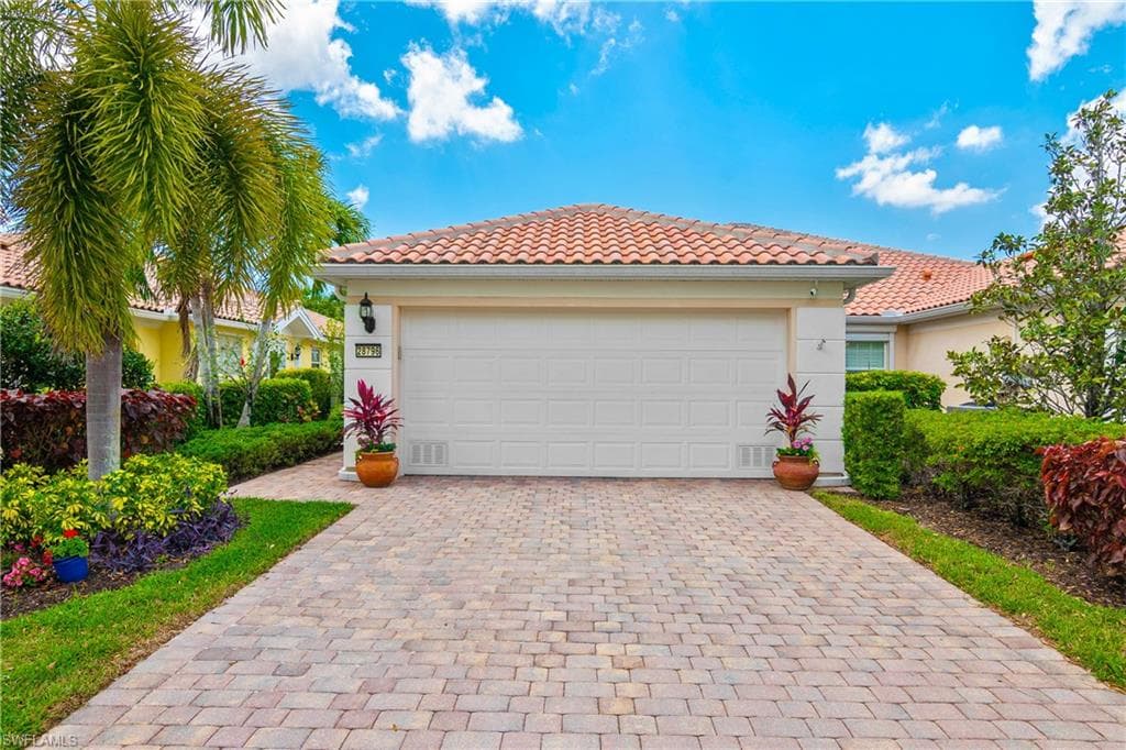 28796 Xenon WAY BONITA SPRINGS, FL 34135