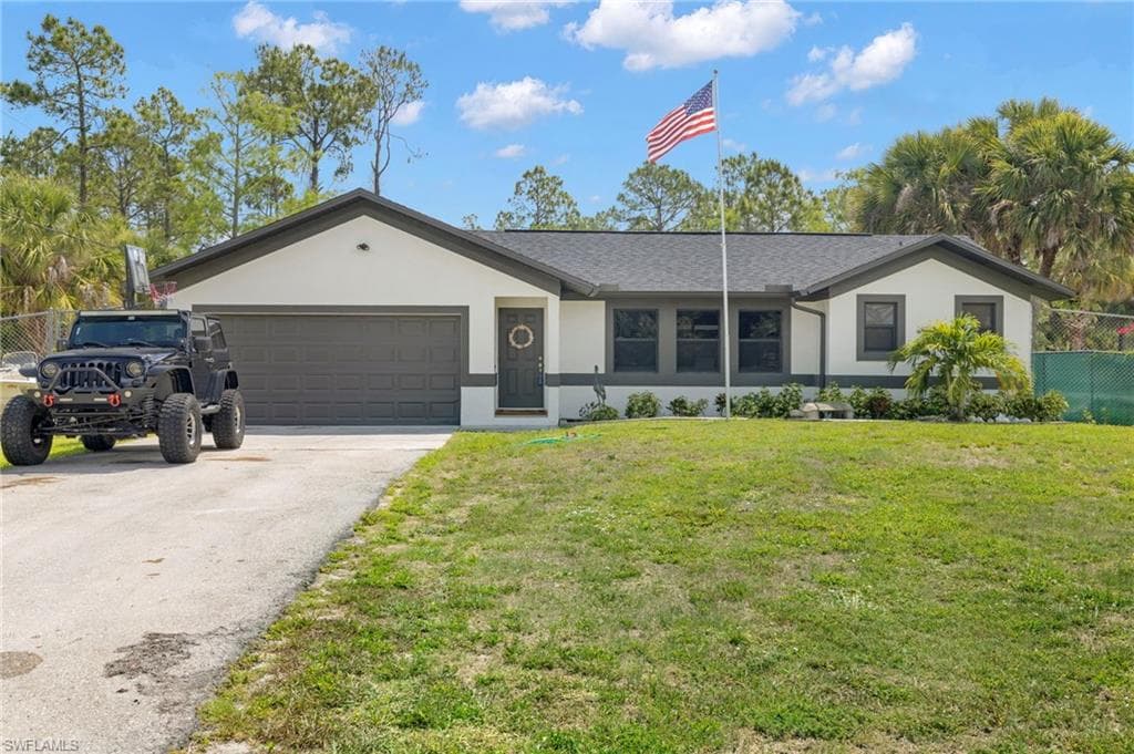 910 13th ST SW NAPLES, FL 34117