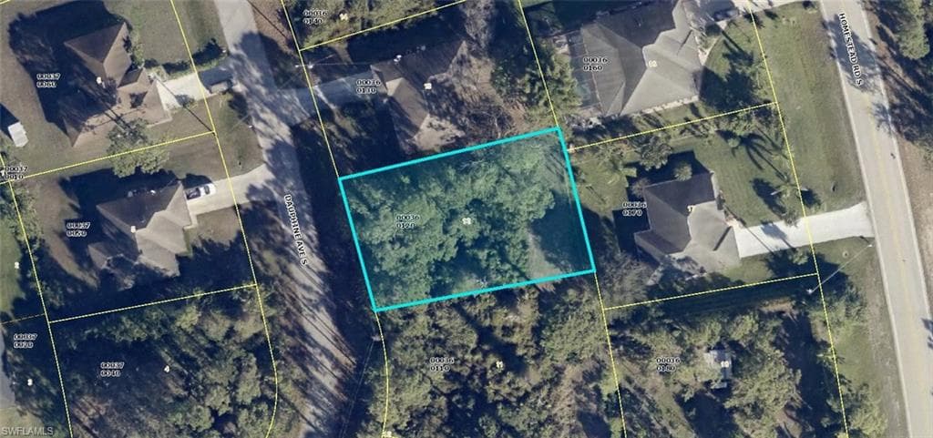 705 Dauphine AVE S LEHIGH ACRES, FL 33974