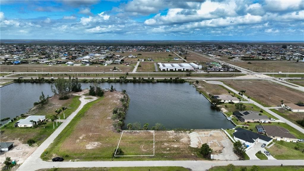 618 NW 30th PL CAPE CORAL, FL 33993