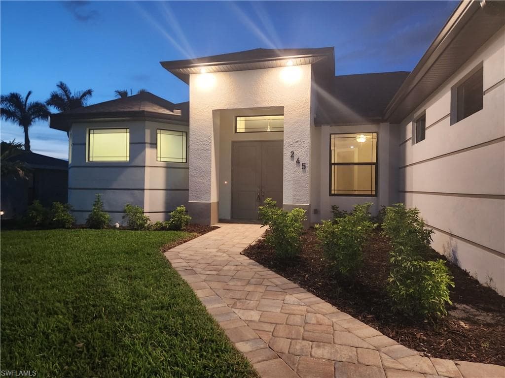 245 SW 40TH ST CAPE CORAL, FL 33914