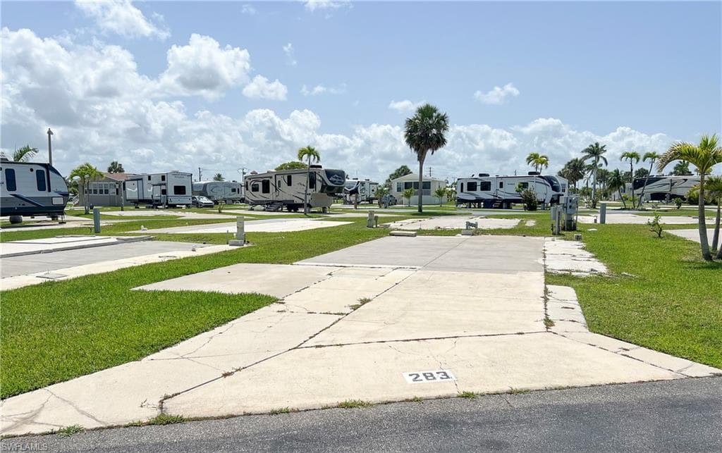 19681 Summerlin #283 RD FORT MYERS, FL 33908