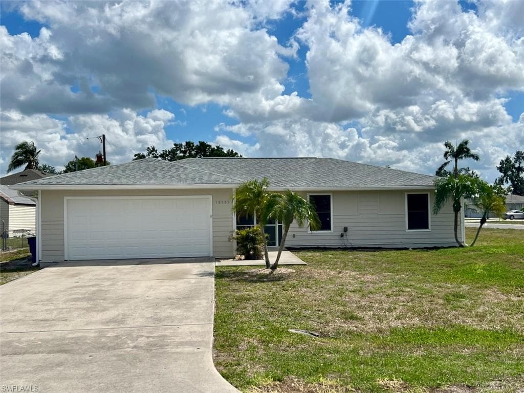 18585 Phlox DR FORT MYERS, FL 33967
