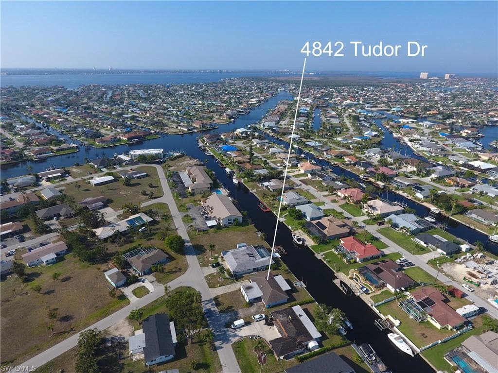 4842 Tudor DR 1-2 CAPE CORAL, FL 33904