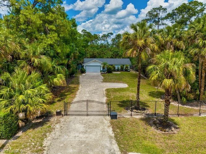 775 16th AVE NW NAPLES, FL 34120