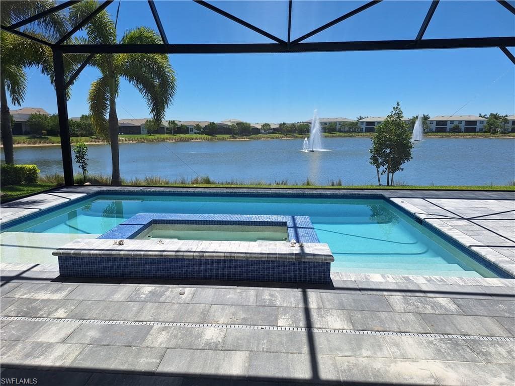 8786 Saint Lucia DR NAPLES, FL 34114