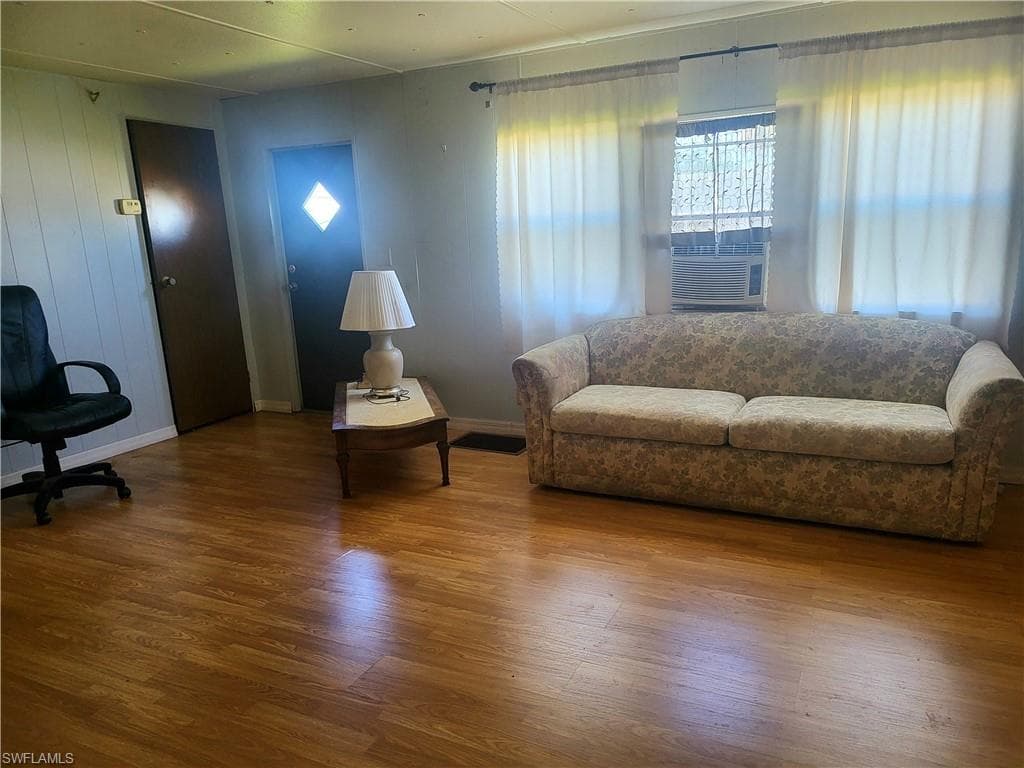 701 Avenue H NW MOORE HAVEN, FL 33471
