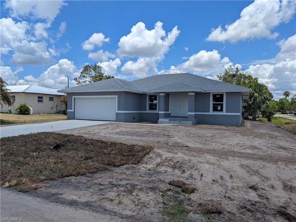 2115 Bahama AVE FORT MYERS, FL 33905