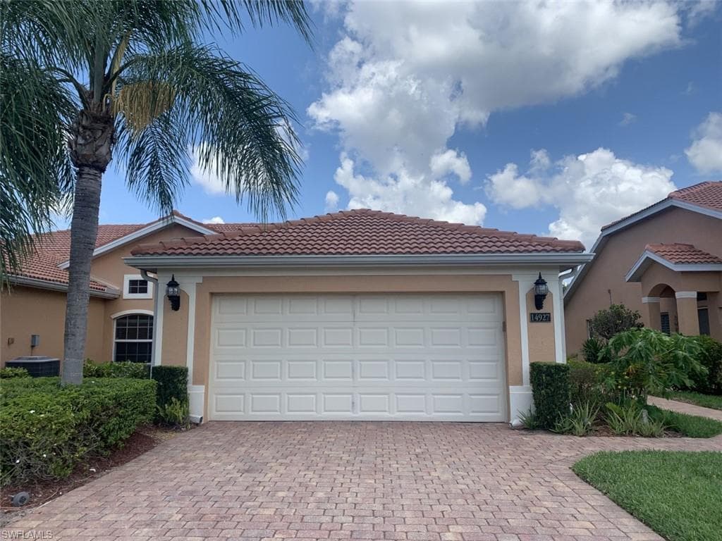 14927 Volterra CT NAPLES, FL 34120