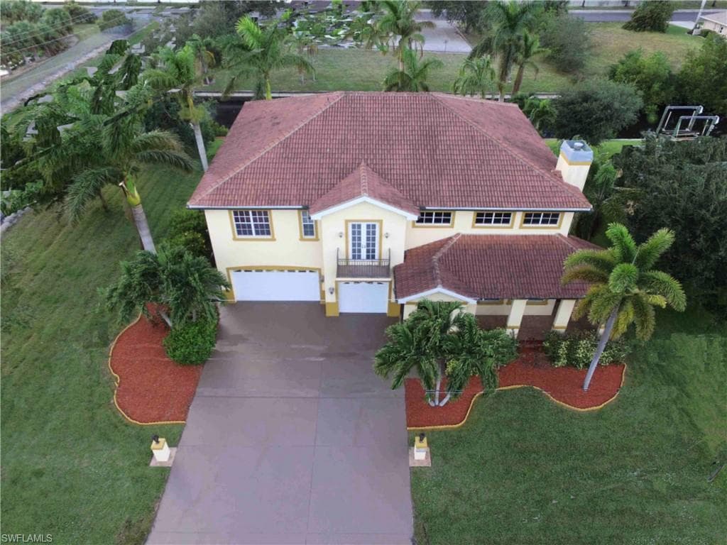 2320 18th AVE CAPE CORAL, FL 33990
