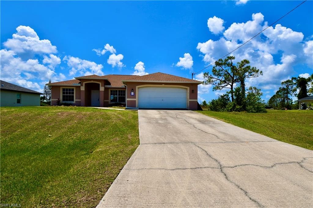 2612 NW 25th LN CAPE CORAL, FL 33993