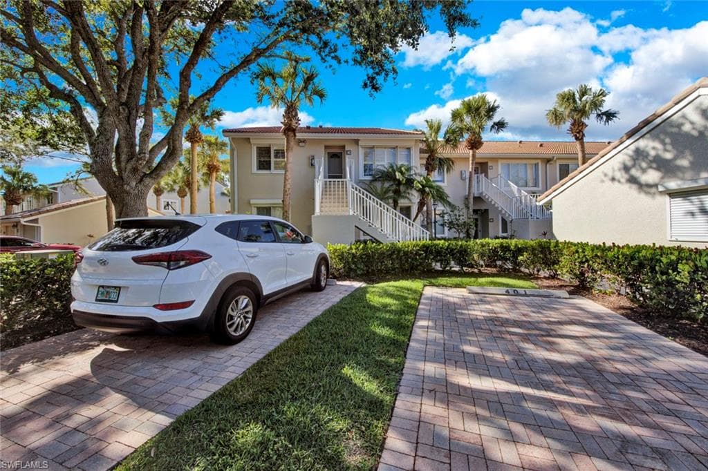 14550 RED FOX RUN 402 NAPLES, FL 34110