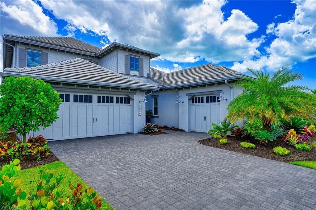 5986 Barthelemy AVE NAPLES, FL 34113