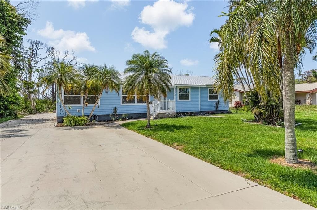 3661 Tangerine DR ST. JAMES CITY, FL 33956
