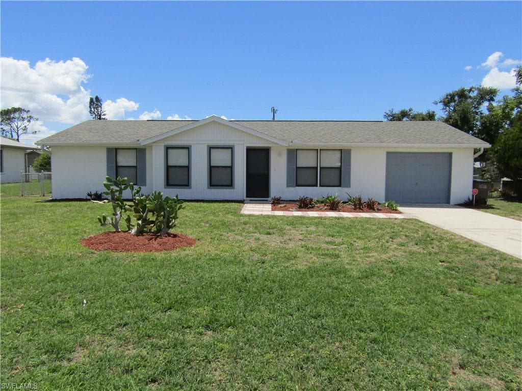 2212 SE 6th LN CAPE CORAL, FL 33990