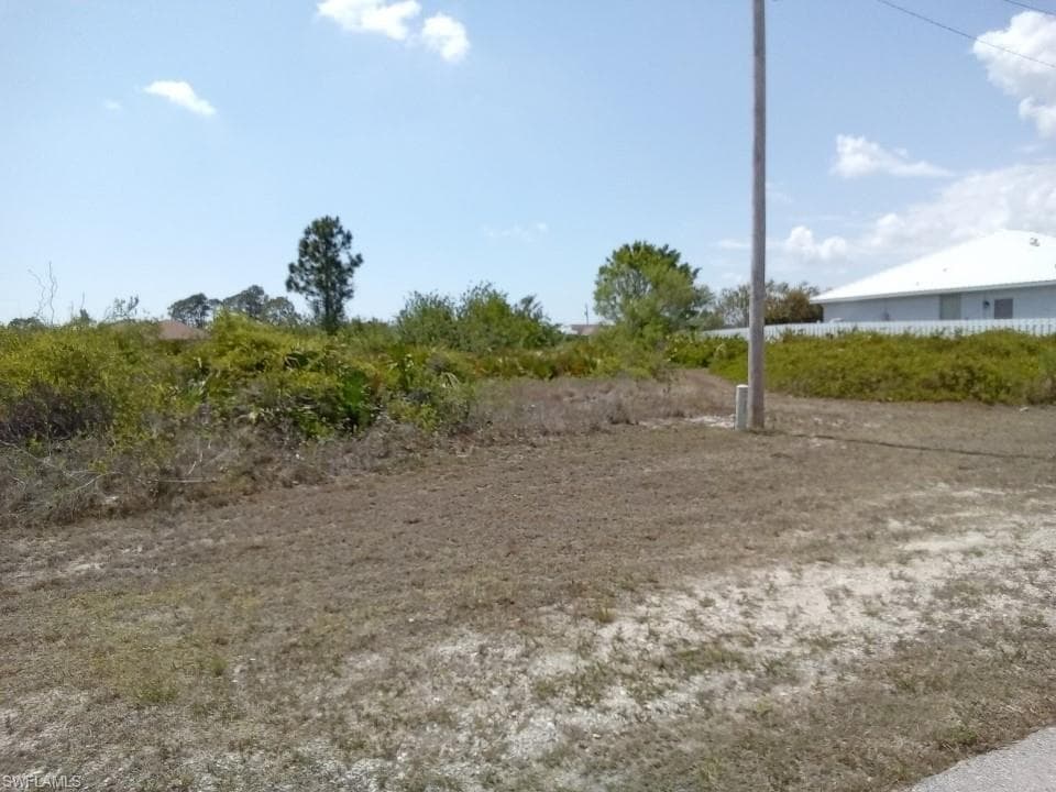 324-326 Pauline AVE LEHIGH ACRES, FL 33974