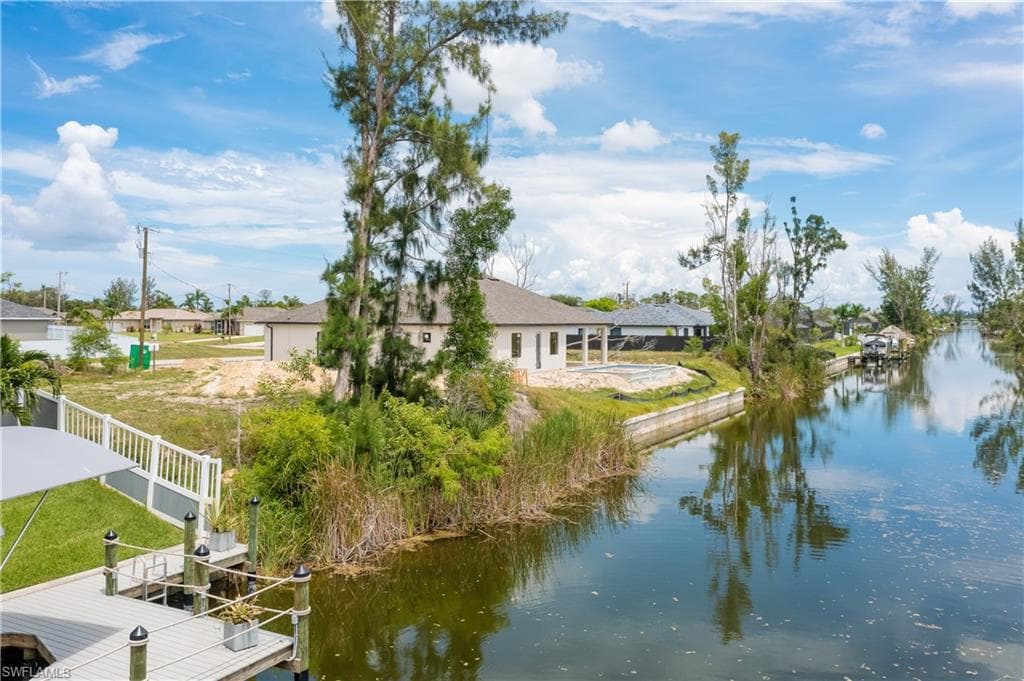 2139 SW 17th PL CAPE CORAL, FL 33991
